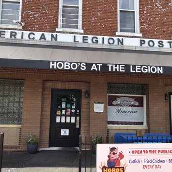 Hobos - Exterior view - Salad Near Me - St Peters, Missouri