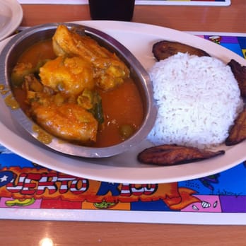 El Bajareque Restaurant - Stew chicken. Wednesday  special 7$ !!! - Latin American Near Me - Miami, Florida