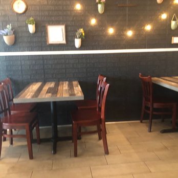 Bangkok Thai Cuisine - Seating - Thai Near Me - Foothill Ranch, California