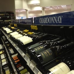 Great Wines & Spirits of Memphis - I love the layout of Great Wines. It's so easy to find the type of wine I am looking for and the staff is very helpful.