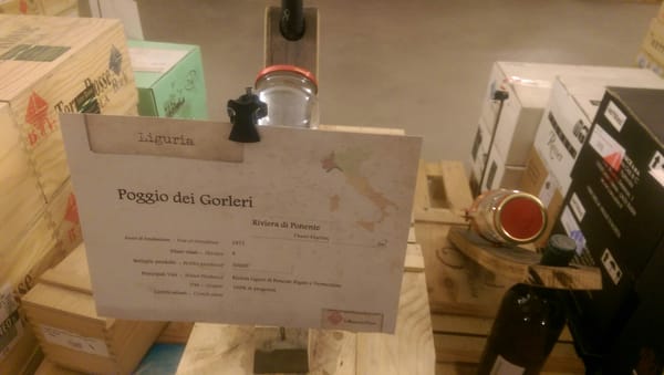 Banca Del Vino by null