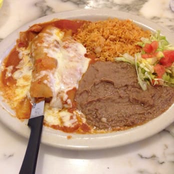 Sandra's Mexican Food - a plate of mexican food - Mexican Near Me - San Antonio, Texas Sandra's Mexican Food - a plate of mexican food - Mexican Near Me - San Antonio, Texas