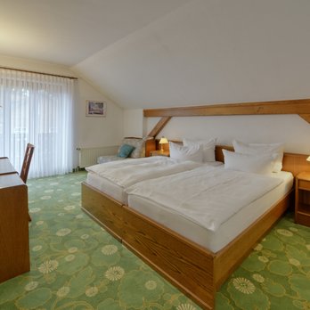 Landhotel Zur Eiche - Standard Zimmer - Hotels Near Me - Buxtehude, NI