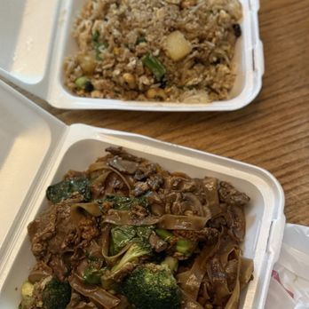 Thai Place - Thai Near Me - Overland Park, Kansas