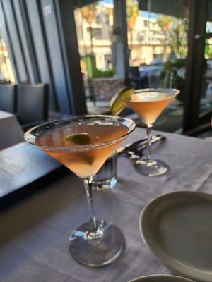 Al dente Trattoria by null