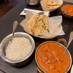 Indian Chilli - Chicken Tikka Masala and Garlic Naan