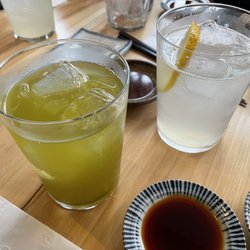Rokai-Ramen - Cold green tea - unsweetened. Very good