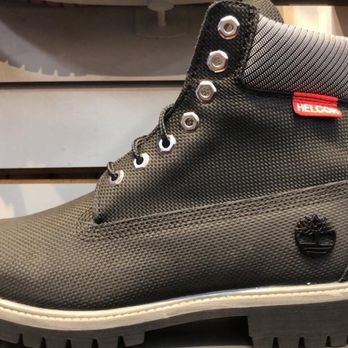 Jack's Men's Shop - TIMBERLAND Premium 6" scuff proof - Shoe Stores Near Me - Chelsea, Massachusetts Jack's Men's Shop - TIMBERLAND Premium 6" scuff proof - Shoe Stores Near Me - Chelsea, Massachusetts