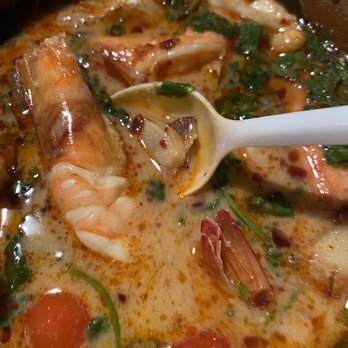Holy Basil - Omg! Tom yum goong. Delicious! - Thai Near Me - Los Angeles, California
