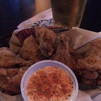 Wing Daddy's Sauce House - Supah crispy lemon pepper wings - New American Near Me - San Antonio, Texas Wing Daddy's Sauce House - Supah crispy lemon pepper wings - New American Near Me - San Antonio, Texas