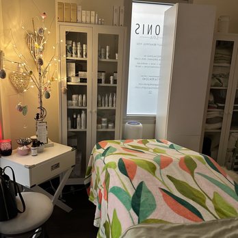 Adonis Spa - Skin Care Near Me - Tustin, California