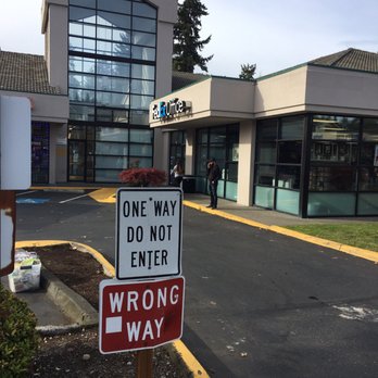 FedEx Office Print & Ship Center - Go a little further down south (see photo) before turning in off of SB 156th Ave NE. NB 156 Ave NE must first U-turn at NE 15th St. - Printing Services Near Me - Bellevue, Washington FedEx Office Print & Ship Center - Go a little further down south (see photo) before turning in off of SB 156th Ave NE. NB 156 Ave NE must first U-turn at NE 15th St. - Printing Services Near Me - Bellevue, Washington