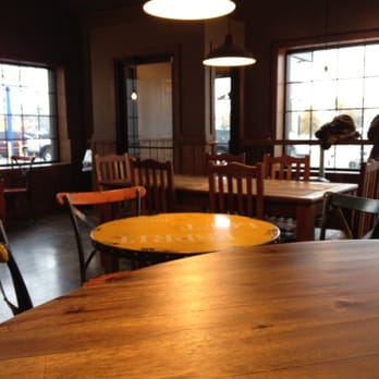 Donut House Bakery & Deli - table and chairs - Bakeries Near Me - Poplar Bluff, Missouri Donut House Bakery & Deli - table and chairs - Bakeries Near Me - Poplar Bluff, Missouri