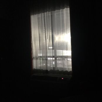 The Faux Curtains Don T Close Shut Bright Room At Night And Hard
