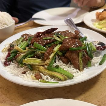 Mandarin Gourmet - 蒙古牛 / Mongolian Beef - Chinese Near Me - San Jose, California