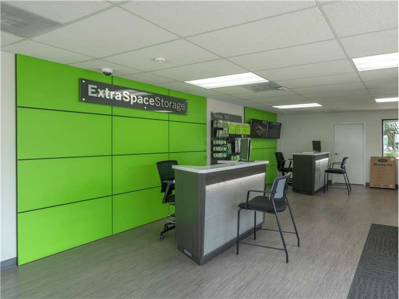 EXTRA SPACE STORAGE Updated July 2024 19 Photos & 13 Reviews 5401