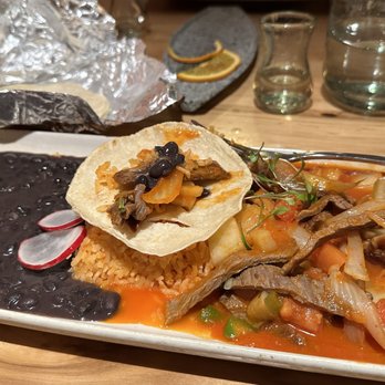 Agave Uptown - Mexican Near Me - Oakland, California