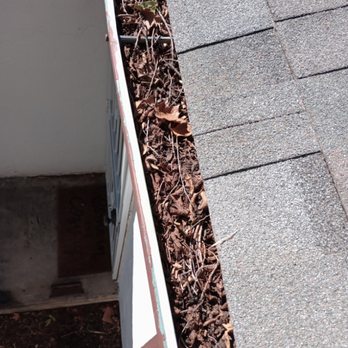 G33 Handyman - Gutter cleaning, Before - Handyman Near Me G33 Handyman - Gutter cleaning, Before - Handyman Near Me
