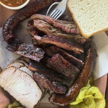 Snow's BBQ - Turkey, sausage, brisket, ribs - Barbeque Near Me - Lexington, Texas