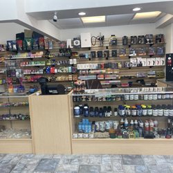 Highland Gift Shop & Smoke - Kratom and vapes and juice vapes and disposable and torches And CBD