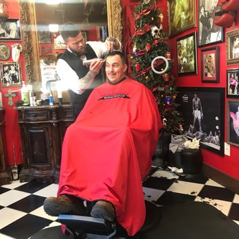 RAZZLEDAZZLE Barbershop - Barbers Near Me - Riverview, Florida RAZZLEDAZZLE Barbershop - Barbers Near Me - Riverview, Florida