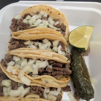 La Casa Del Burrito - Asada tacos (no cilantro) - Mexican Near Me - Broomfield, Colorado