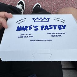 Mike’s Pastry