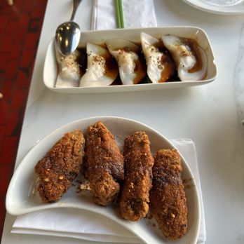 Mala Class - Dumplings in Chili Oil and Mala Wings - Szechuan Near Me - Los Angeles, California