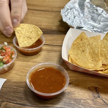 Taqueria La Puerta - Chips and salsa - Mexican Near Me - Sacramento, California Taqueria La Puerta - Chips and salsa - Mexican Near Me - Sacramento, California
