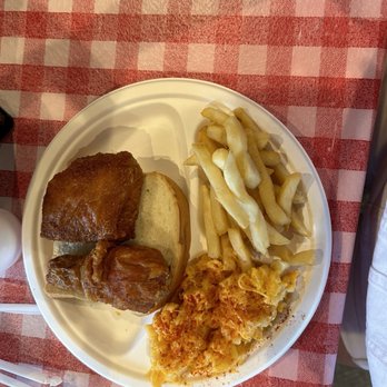 Gus's World Famous Fried Chicken - 2 piece dark with fries and Mac and cheese - Chicken Shop Near Me - Maplewood, Missouri Gus's World Famous Fried Chicken - 2 piece dark with fries and Mac and cheese - Chicken Shop Near Me - Maplewood, Missouri