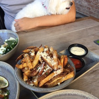 Moku Kitchen - Truffle fries! - Cocktail Bars Near Me - Honolulu, Hawaii
