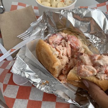 James Hook & Co - Large roll, can be sharable. - Seafood Near Me - Boston, Massachusetts James Hook & Co - Large roll, can be sharable. - Seafood Near Me - Boston, Massachusetts