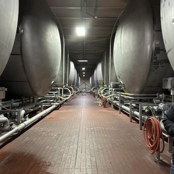 Budweiser Brewery Experience - Beer Tours Near Me - Saint Louis, Missouri Budweiser Brewery Experience - Beer Tours Near Me - Saint Louis, Missouri