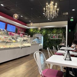 Le Macaron French Pastries - Seating area