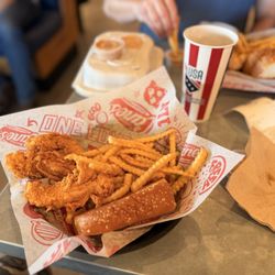 Raising Cane's Chicken Fingers