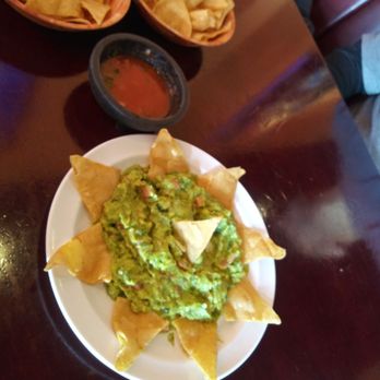 Sabor Catering - Fresh home made guacamole and crispy tortilla chips - Mexican Near Me - La Puente, California