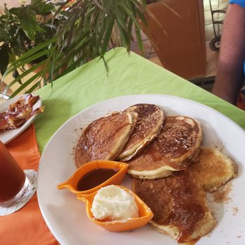 Coco's Kitchen - Breakfast & Brunch Near Me - Puerto Vallarta, JAL