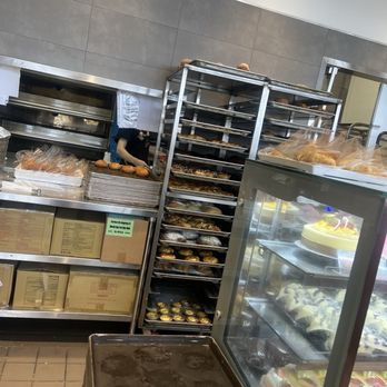 85°C Bakery Cafe-Orange - Coffee & Tea Near Me - Orange, California