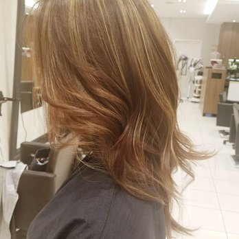 Cutting Edge Salon - Side view of subtle balayage and cut by Jerry! - Hair Salons Near Me - New York, New York
