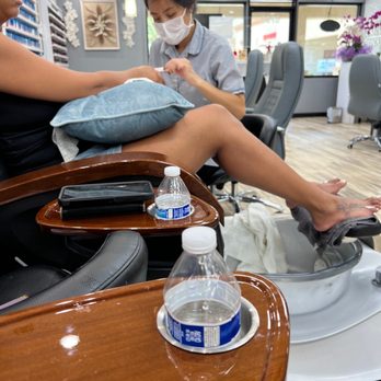 Babylon Nails & Spa - This is the lady to refuse services from. Poor attitude. Seems as if she's force to do the job. - Nail Salons Near Me - Rancho Cucamonga, California Babylon Nails & Spa - This is the lady to refuse services from. Poor attitude. Seems as if she's force to do the job. - Nail Salons Near Me - Rancho Cucamonga, California