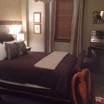 Luxx Boutique Hotel - Hotels Near Me - Santa Fe, New Mexico