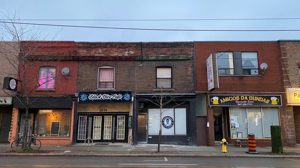 BLACK DICE CAFE 12 Photos & 24 Reviews Bars 1574 Dundas Street W
