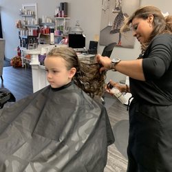 Beautiful Revenge Salon - Girls day at the salon, getting ready for Thanksgiving