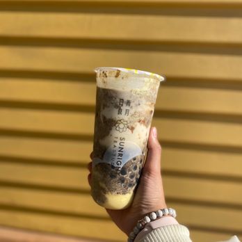 Sunright Tea Studio - Sunnyvale - Oreo Brulee Boba Milk - Bubble Tea Near Me - Sunnyvale, California
