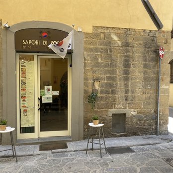 Sapori di Korea takeaway - Exterior entry of restaurant - Korean Near Me - Florence, FI Sapori di Korea takeaway - Exterior entry of restaurant - Korean Near Me - Florence, FI