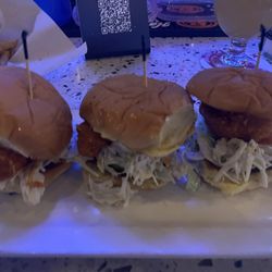 Thirsty Moose Taphouse - Exeter - Hot Chicken Slider