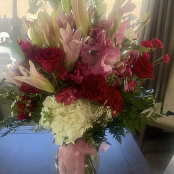Vail Flowers - Florists Near Me - Vail, Arizona
