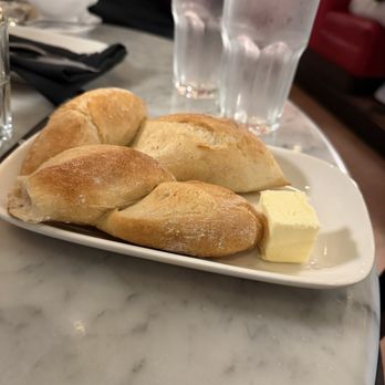 Franciscan Crab Restaurant - Dinner rolls set the tone... - Seafood Near Me - San Francisco, California Franciscan Crab Restaurant - Dinner rolls set the tone... - Seafood Near Me - San Francisco, California