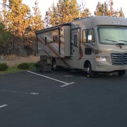 Elks Lodge 1371 - RV parking