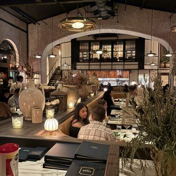 Osteria Mozza - Dining room - Italian Near Me - Washington, DC, District of Columbia Osteria Mozza - Dining room - Italian Near Me - Washington, DC, District of Columbia